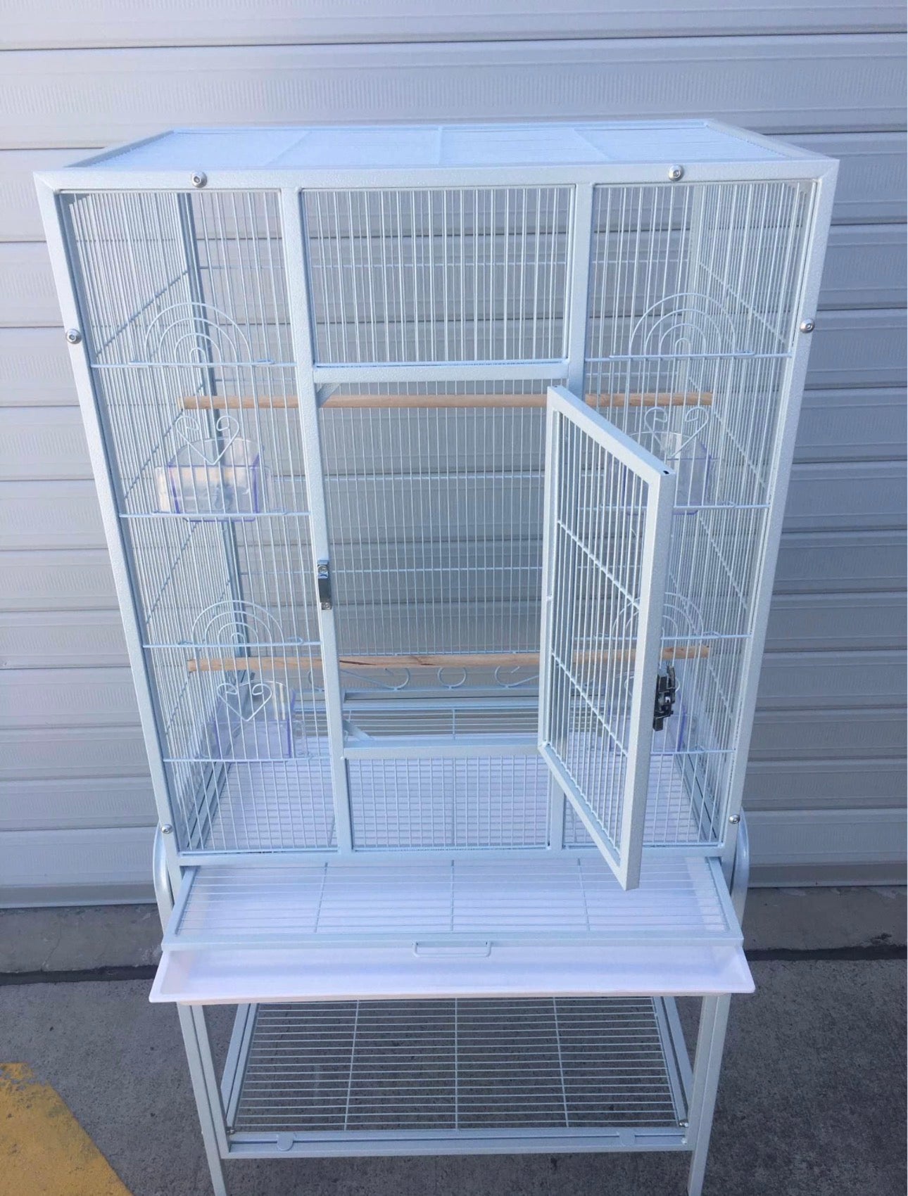 MEDIUM Flight Cage - Black & White